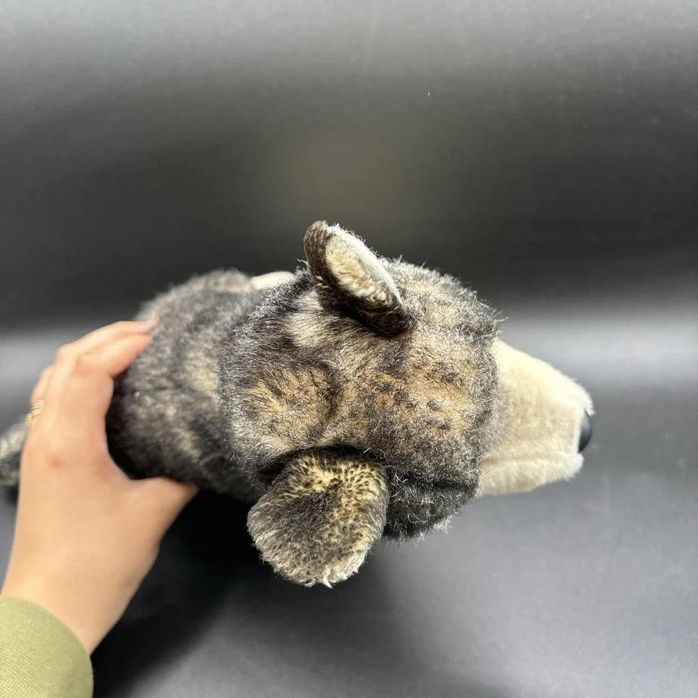 Douglas Atka Wolf The Cuddle Toy Realistic Plush Stuffed Animal Gold Eyes